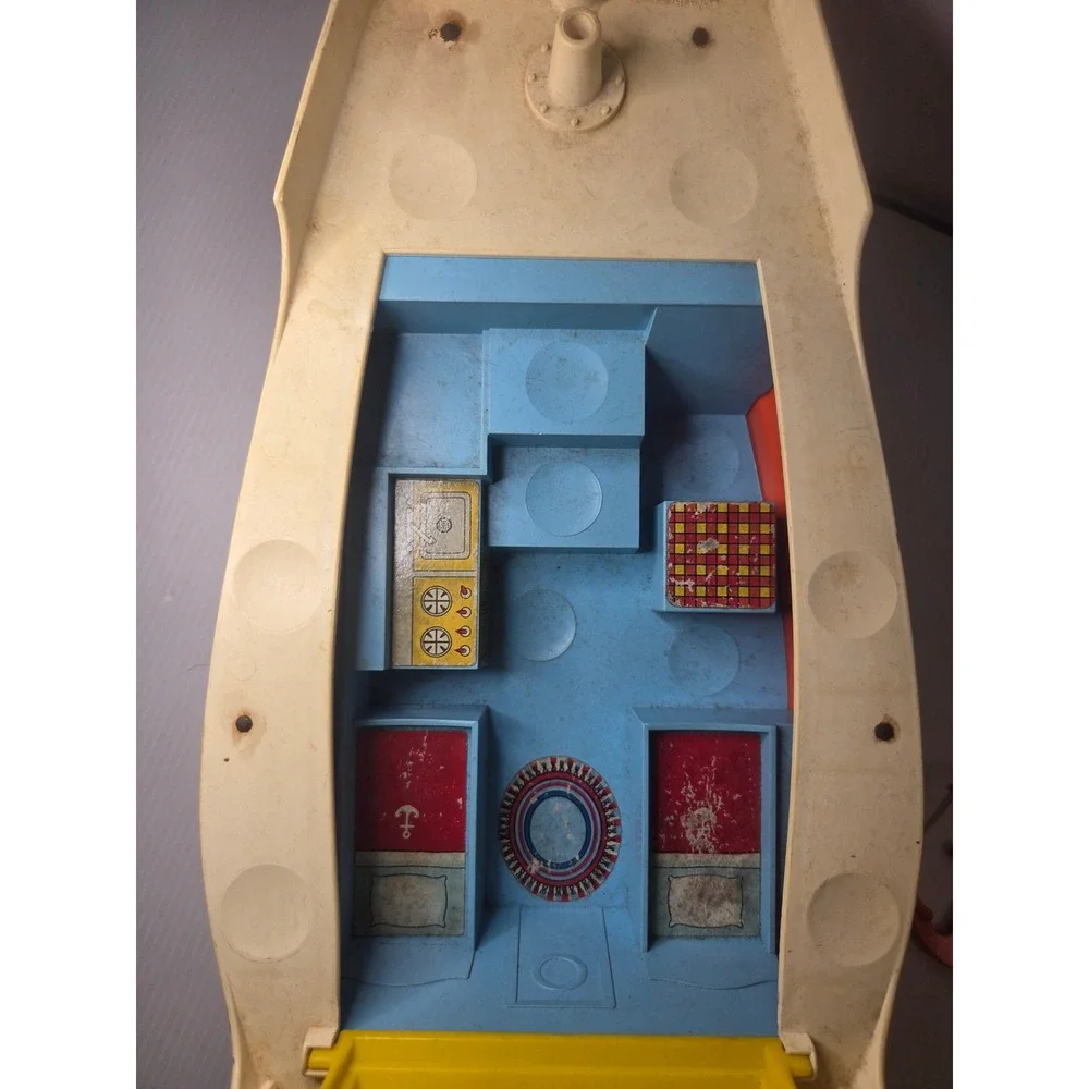 Hasbro Weebles S.S. Littleputt Houseboat Toy Large Red Yellow Vintage 1970s Old